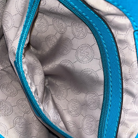 Michael Kors leather bag in excellent condition - Picture 8 of 9